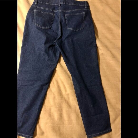 Like new dark jeans by Basic Editions size 12 - Picture 3 of 3